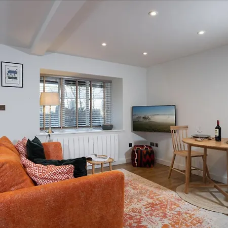 Willow Nook - Heaning - Brand New - Spacious - Rural Escape - Sleeps Two Apartment *